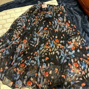 NWT Women’s Chicwish Black Floral Double Layer Midi Skirt Size Medium